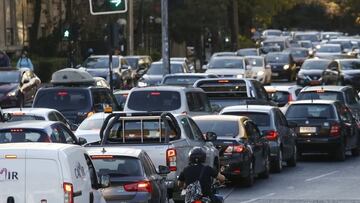 Restricción vehicular, 4 de julio: autos que no pueden circular en Santiago y calendario de julio