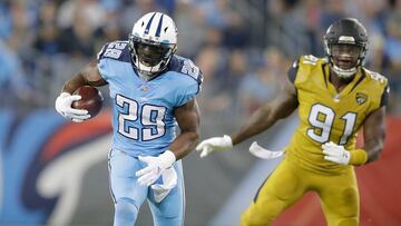 NASHVILLE, TN - OCTOBER 27: DeMarco Murray #29 of the Tennessee Titans runs with the ball during the first quarter of the game against the Jacksonville Jaguars at Nissan Stadium on October 27, 2016 in Nashville, Tennessee. Andy Lyons/Getty Images/AFP
== FOR NEWSPAPERS, INTERNET, TELCOS & TELEVISION USE ONLY ==