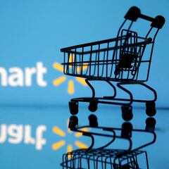 How many Walmart stores are there in the US? Which states have the most?