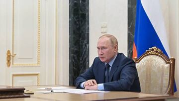Russian President Vladimir Putin attends a meeting with the acting Governor of the Tomsk Region via a teleconference call, in Moscow, on August 22, 2022. (Photo by Pavel Byrkin / Sputnik / AFP) (Photo by PAVEL BYRKIN/Sputnik/AFP via Getty Images)