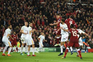 5-0. Roberto Firmino marcó el quinto gol.