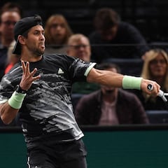 Verdasco se estrena con una victoria sobre Coric en París