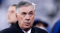 Carlo Ancelotti, head coach of Real Madrid CF, looks on during the Spanish league, LaLiga, football match between Real Sociedad and Real Madrid CF at Reale Arena on 4 of December, 2021 in San Sebastian, Spain.
 AFP7 
 04/12/2021 ONLY FOR USE IN SPAIN