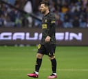 Subastan la camiseta que usó Lionel Messi con el PSG ante Cristiano