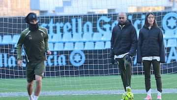 Claudio Giráldez, en un entrenamiento con el Celta.