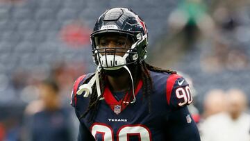 En protesta, el ala defensiva de los Houston Texans podría faltar al inicio del training camp; espera ayuda de la Asociación de Jugadores.