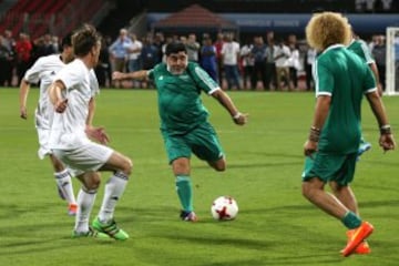 El Pibe y Maradona, fútbol y magia en la cancha