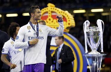 What are the lyrics to the UEFA Champions League anthem? Who wrote it?