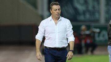 La U se reunió en Buenos Aires con otro candidato a la banca