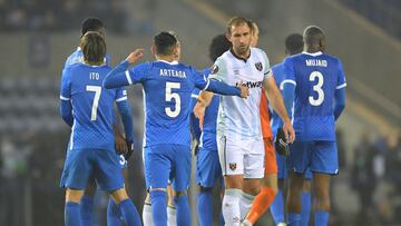 Gerardo Aretaga durante el partido del Genk contra West Ham