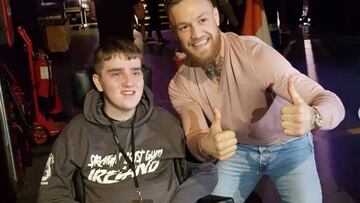 McGregor sorprende a un joven con par&aacute;lisis tras solucionar sus problemas legales.