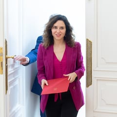 Intimidación a periodistas de El País por el caso del novio de Ayuso; Miguel Ángel Rodríguez admite que filtró el bulo