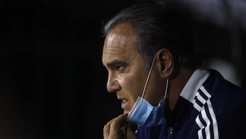 La inesperada alternativa que ganó Martín Lasarte en la Roja