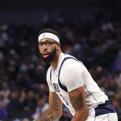 He was arrested hours before tip-off – then became the game’s unlikely hero