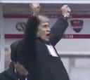 El festejo de Manuel Pellegrini tras gol del Hebei en liga china