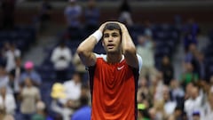 NEW YORK, NEW YORK - SEPTEMBER 07: Carlos Alcaraz of Spain celebrates match point against Jannik Sinner of Italy during their Men�s Singles Quarterfinal match on Day Ten of the 2022 US Open at USTA Billie Jean King National Tennis Center on September 07, 2022 in the Flushing neighborhood of the Queens borough of New York City.   Matthew Stockman/Getty Images/AFP