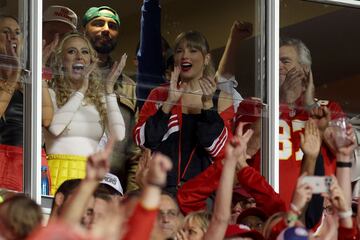 Brittany Mahomes and Taylor Swift celebrate a touchdown by the Kansas City Chiefs against the Denver Broncos 