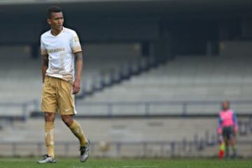 Francisco Meza, defensa de Pumas (MEX)