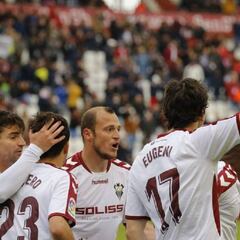 La contundencia del Albacete tritura la fragilidad defensiva amarilla