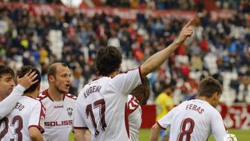 La contundencia del Albacete tritura la fragilidad defensiva amarilla