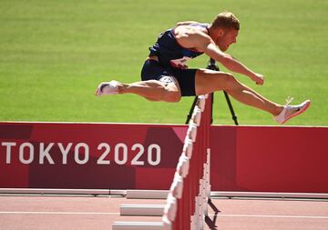 Kevin Mayer durante la prueba combinada de 110m vallas de decatlón. 