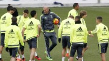 Zidane no cont&oacute; ayer con Pepe en el entrenamiento.