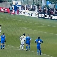 Otra vez: Alexis Sánchez metió un “picotón” y Francia enloquece