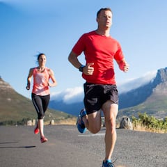 El pantalón corto para ‘running’ más completo: con forro y secado rápido