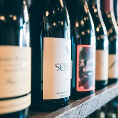 ¿Dónde comprar vino ‘online’? Reunimos las mejores tiendas y bodegas por internet