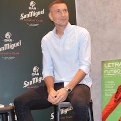 De Marcos desnuda su alma en 'Togo', un libro autobiográfico