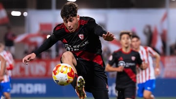 Alexis Ciria, en acción con el Sevilla Atlético.