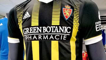 Green Botanic Pharmacie es el nuevo patrocinador principal y lucirá en la parte delantera de las camisetas.