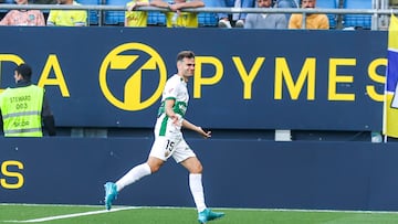 12/04/25 PARTIDO SEGUNDA DIVISION CADIZ - ELCHE 0-1 GOL DE ALVARO NUÑEZ