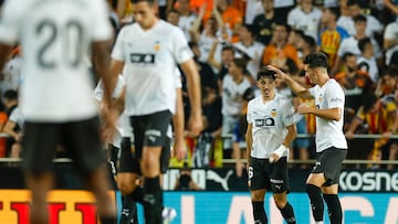 Aprobados y suspensos del Valencia: Guerra y Diego López escenifican el ‘plan Corberán’