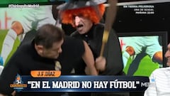 Momentazo: Soria entra disfrazado de bruja, asusta a Roncero y se lleva un pelotazo