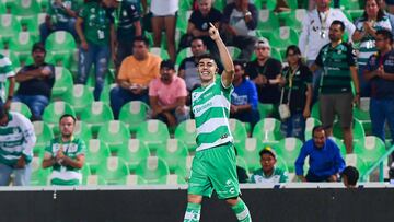 during the game Santos vs FC Juarez, corresponding to Round 14 of the Torneo Apertura 2023 of the Liga BBVA MX, at TSM Corona Stadium, on October 29, 2023.
<br><br>
durante el partido Santos vs FC Juarez, correspondiente a la Jornada 14 del Torneo Apertura 2023 de la Liga BBVA MX, en el Estadio TSM Corona, el 29 de Octubre de 2023.