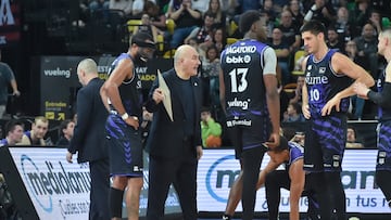 07/12/25 PARTIDO BALONCESTO
LIGA ACB LIGA ENDESA REGUAR SEASON JORNADA 9
BILBAO - GRAN CANARIA
JAUME PONSARNAU TIMEPO MUERTO