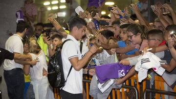 El Madrid, a su llegada a Las Palmas.