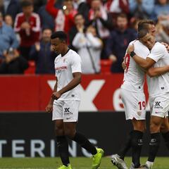 El debate del nueve sevillista sigue presente ante Osasuna