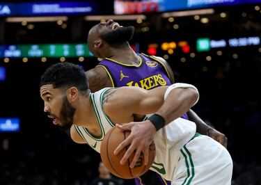 Depleted Lakers looking to break losing streak in Denver