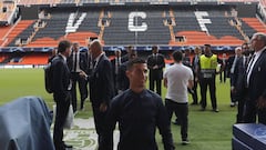 Valencia fans give Juventus players a sleepless night