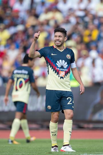Oribe Peralta, el goleador mexicano por excelencia. Su experiencia le pone en este sitio.