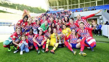 Jugadoras del Atlético Femenino celebran el título de Liga en la temporada 2018-19.