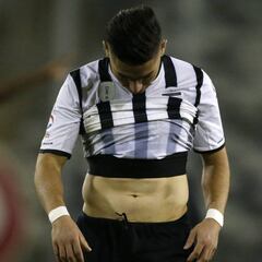 Colo Colo se enreda ante Iquique