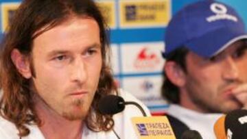 <b>CARAS LARGAS</b>. Los jugadores griegos no afrontan el choque ante España con el mejor ánimo.