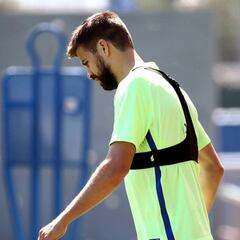 Piqué se ejercita y estará en el último partido contra el Eibar