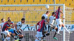 Bologna de Medel dejó escapar un partido increíble