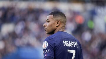 PARIS, FRANCE - NOVEMBER 13: Kylian Mbappe #7 of Paris Saint-Germain looks on during the Ligue 1 match between Paris Saint-Germain and AJ Auxerre at Parc des Princes on November 13, 2022 in Paris, France. (Photo by Catherine Steenkeste/Getty Images)