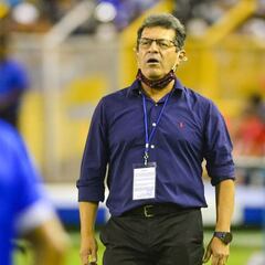 Hugo Pérez pone en duda continuidad con El Salvador para Eliminatoria de 2026