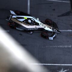 Jaguar irrumpe en la guerra entre Porsche y Nissan